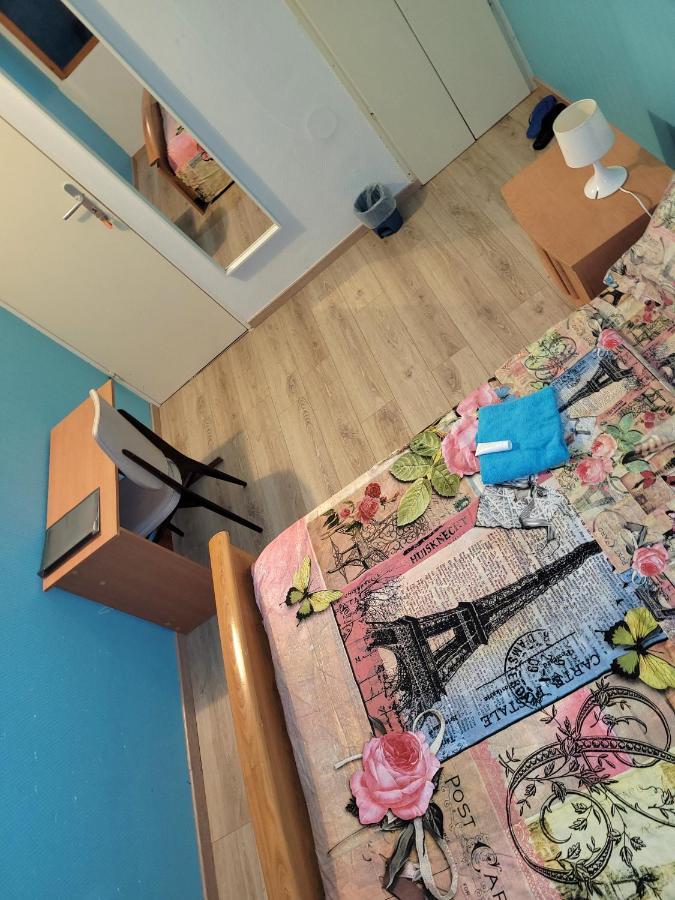 Chambre Privee, Proche Aeroport Paris-Orly Athis-Mons Rum bild